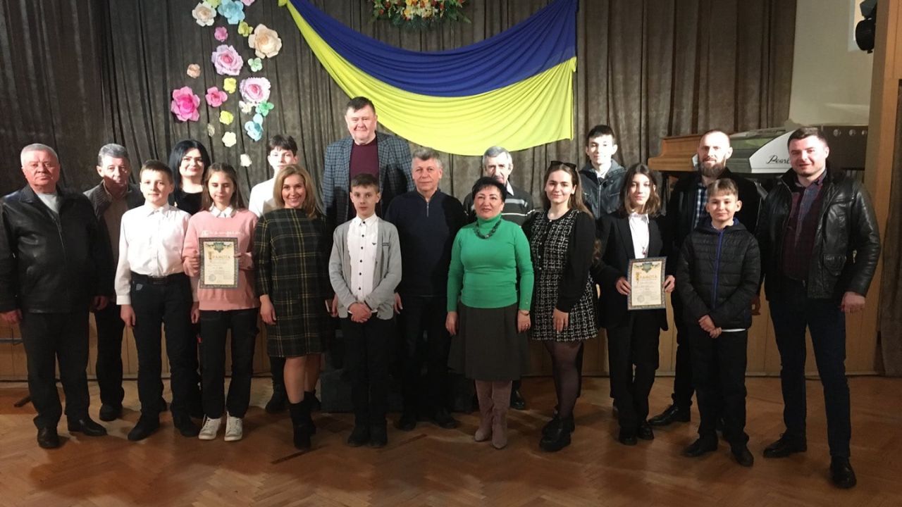 Школа мистецтв Свалява