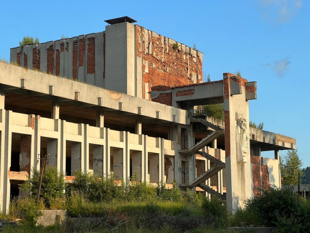 Палац культури Свалявського лісокомбінату