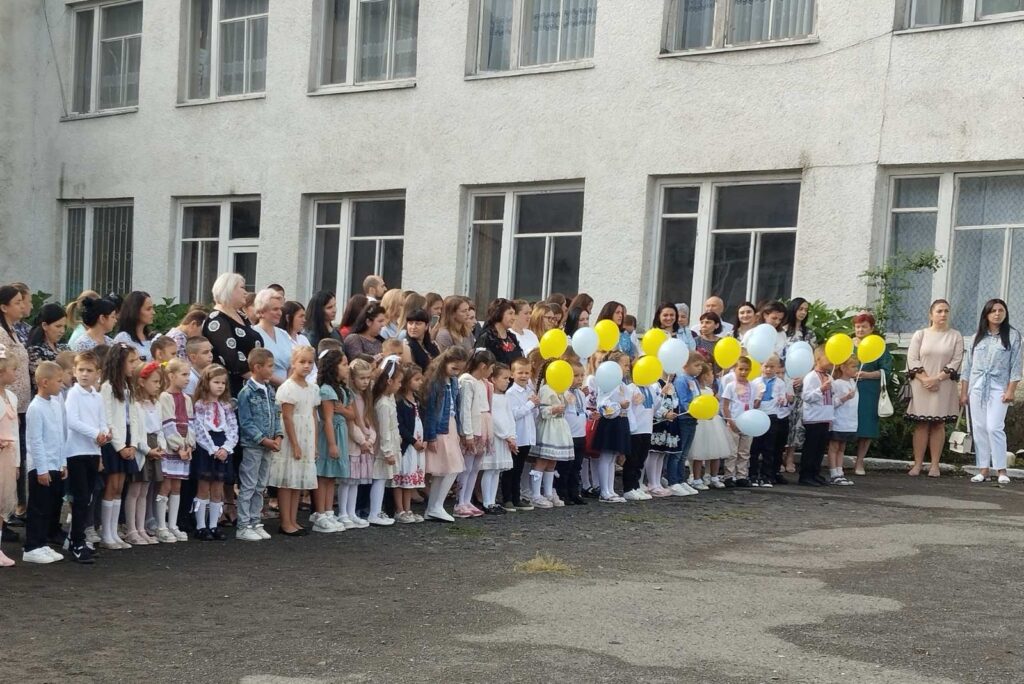 Школярі Стройне