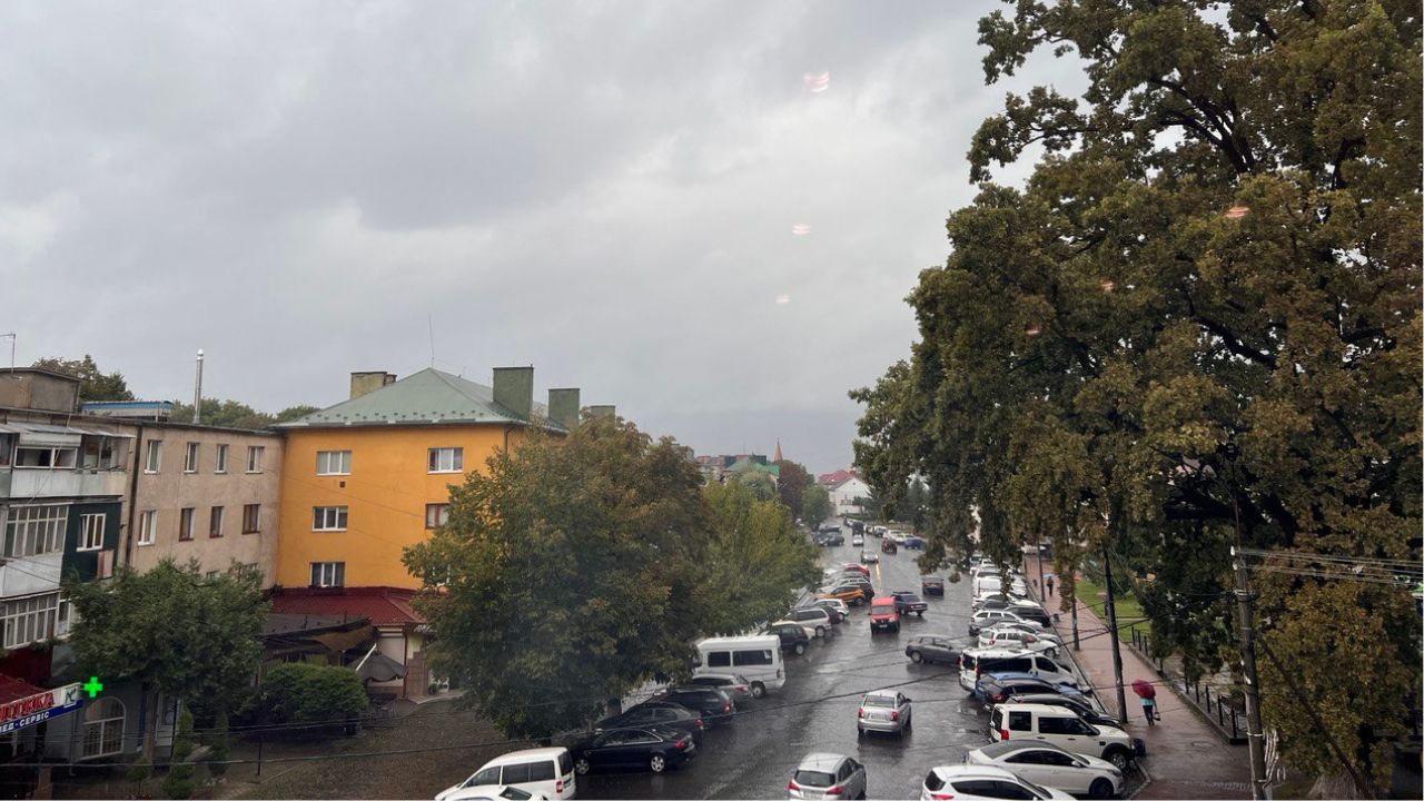 Свалява дощ