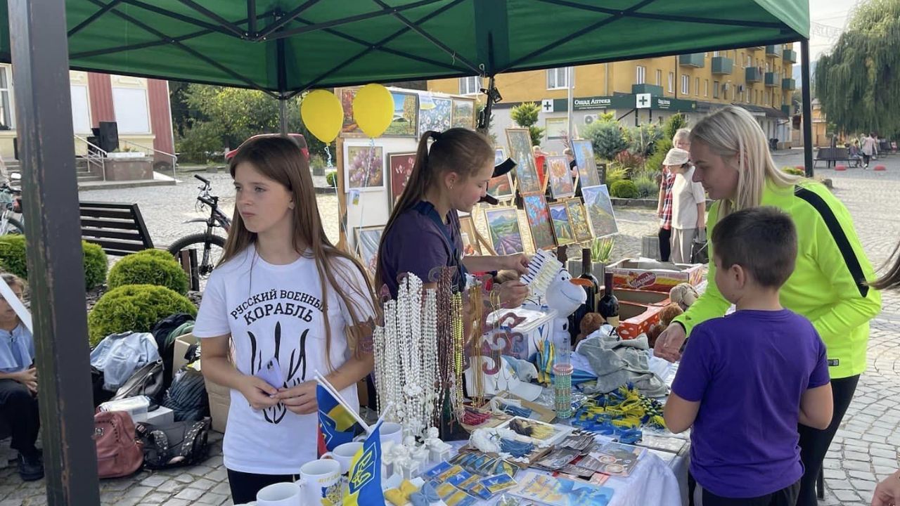Волонтери Свалява