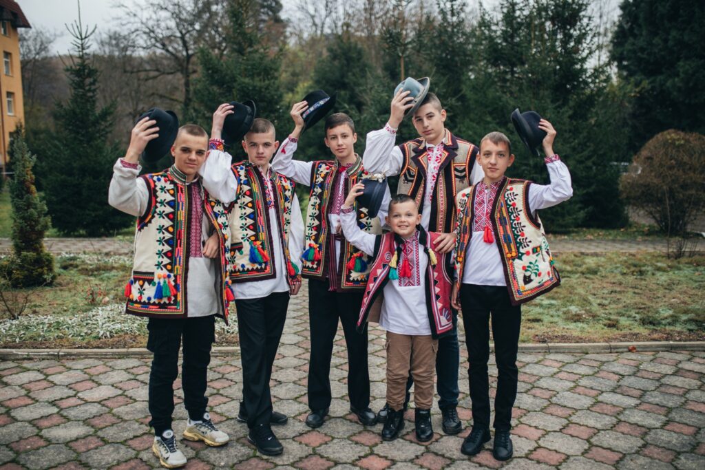 Учасники фестивалю Витоки