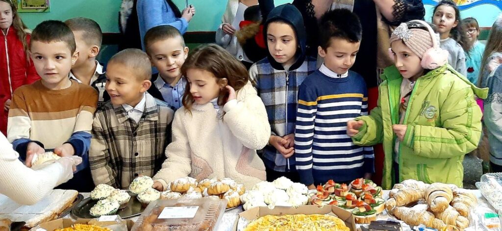 Ярмарка у Стройному