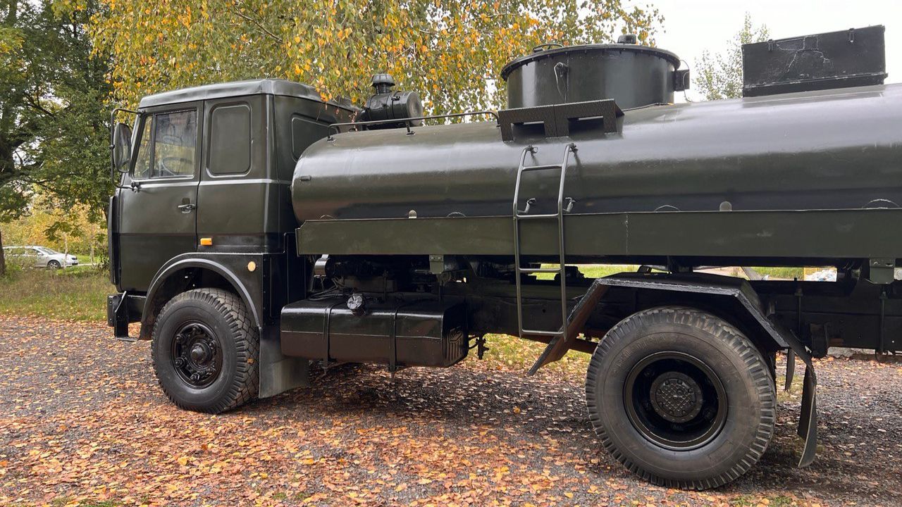 Паливозаправник