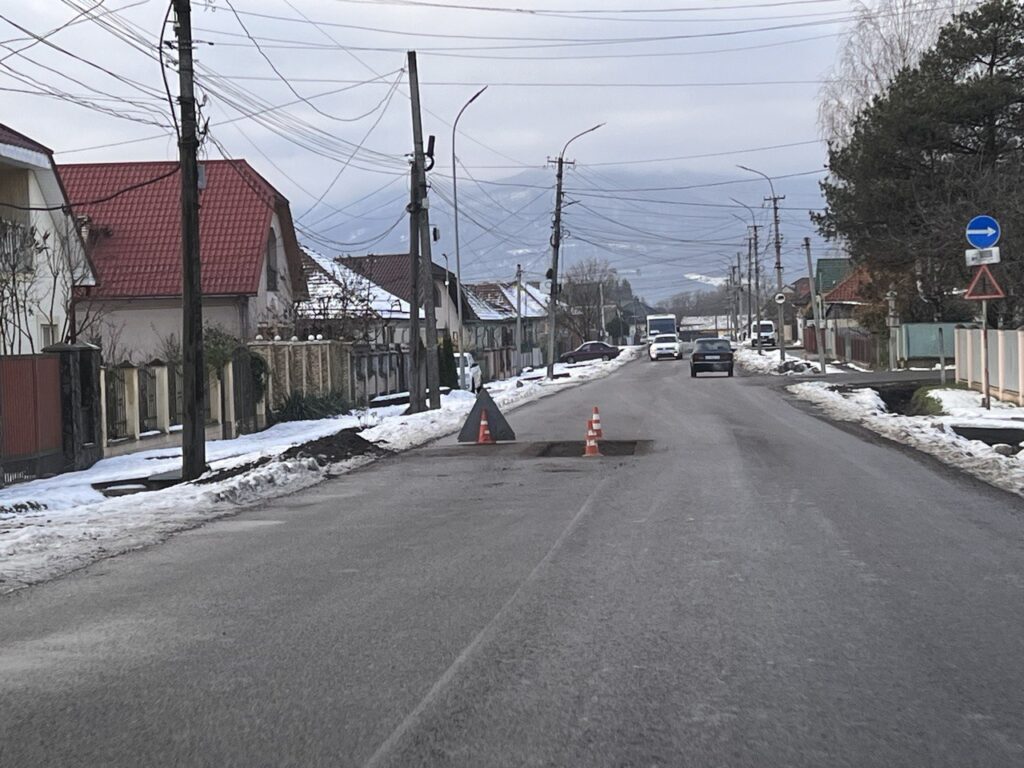 Ремонт дороги Свалява