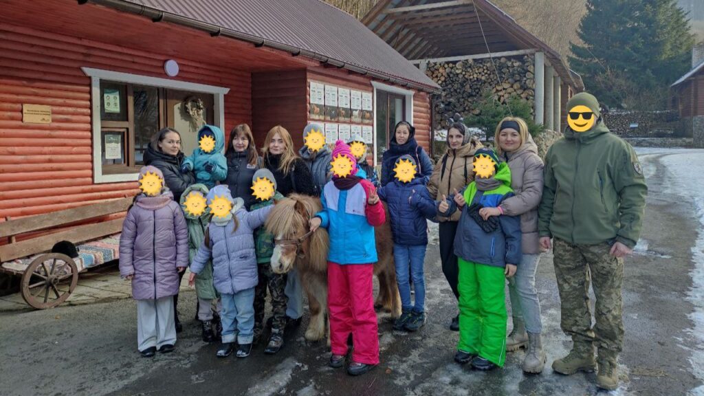 Діти у воєводино екскурсія