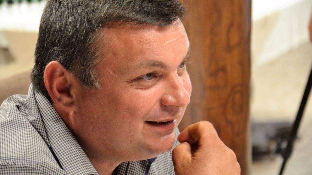Михайло Пітра. Керівник комуналу