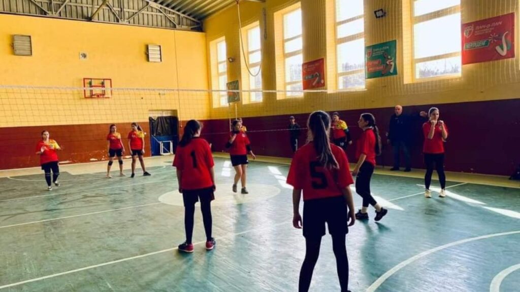 Волейболістки у Неліпині
