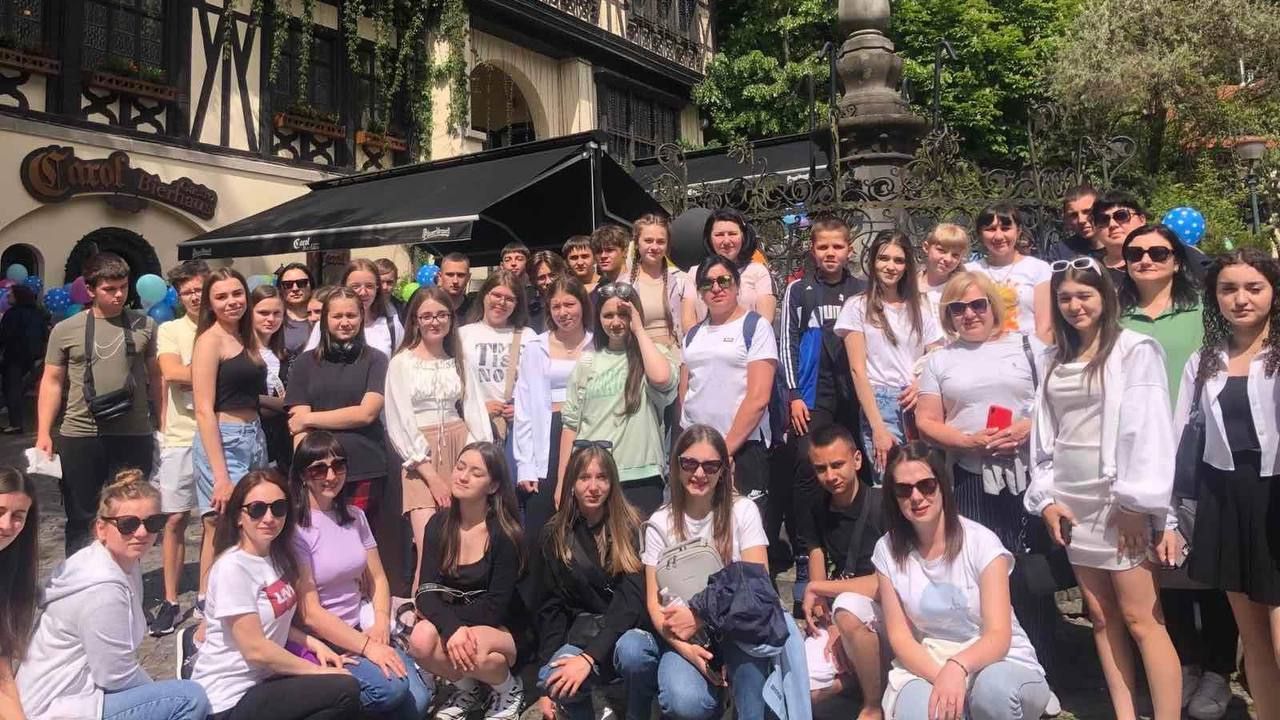 Випускники Неліпина в Румунії