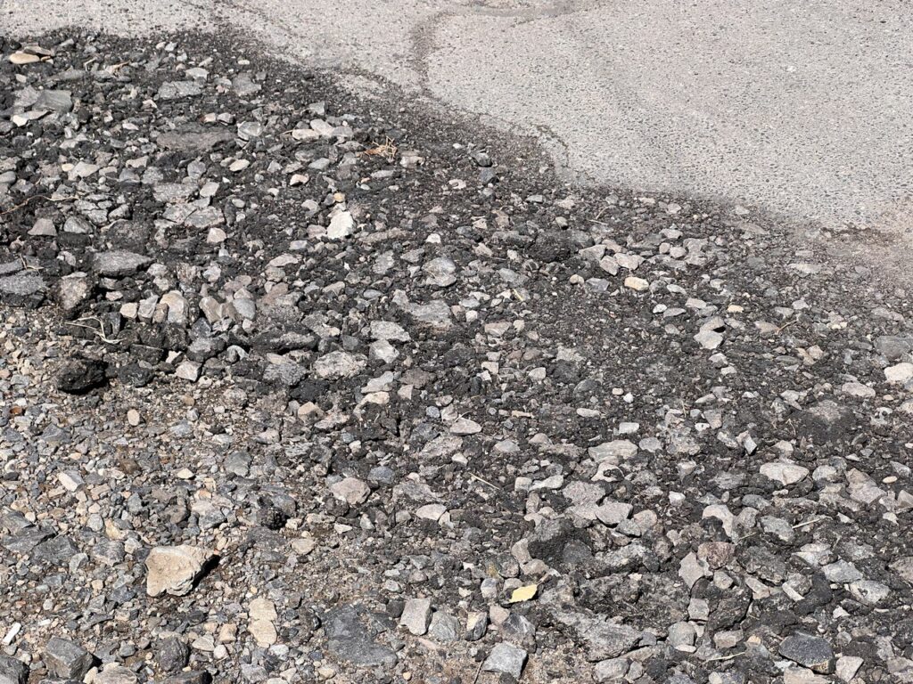 Ремонт дороги на вулиці Волошина, Свалява