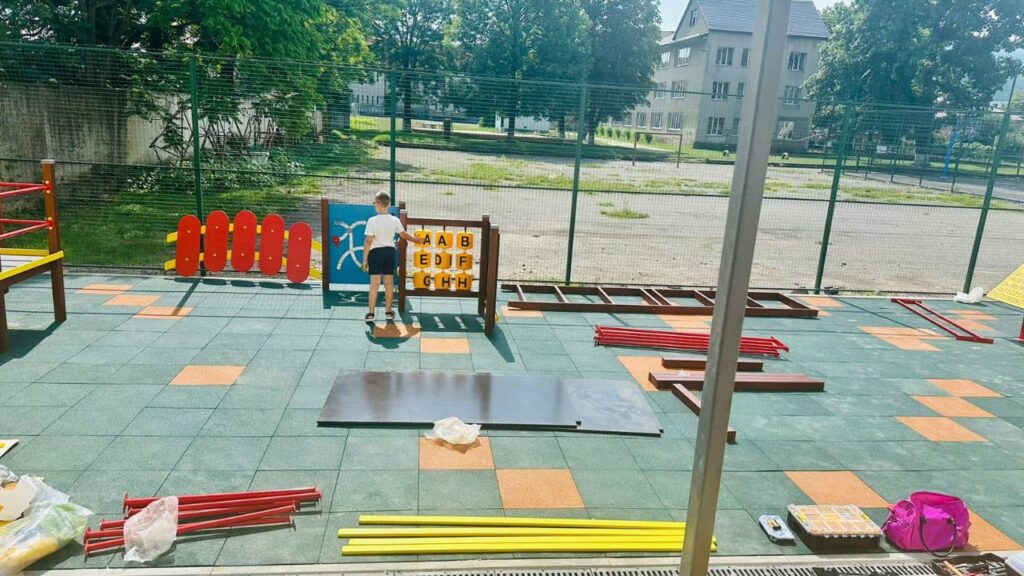 Ігровий майданчик, Свалява ІРЦ