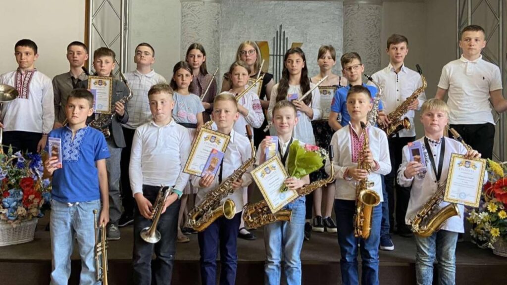 Школа мистецтв Свалява