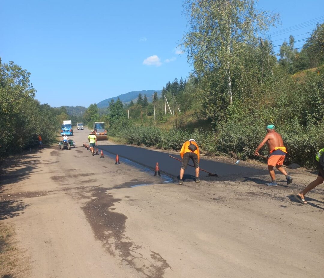 Ремонт дороги село Керецьки