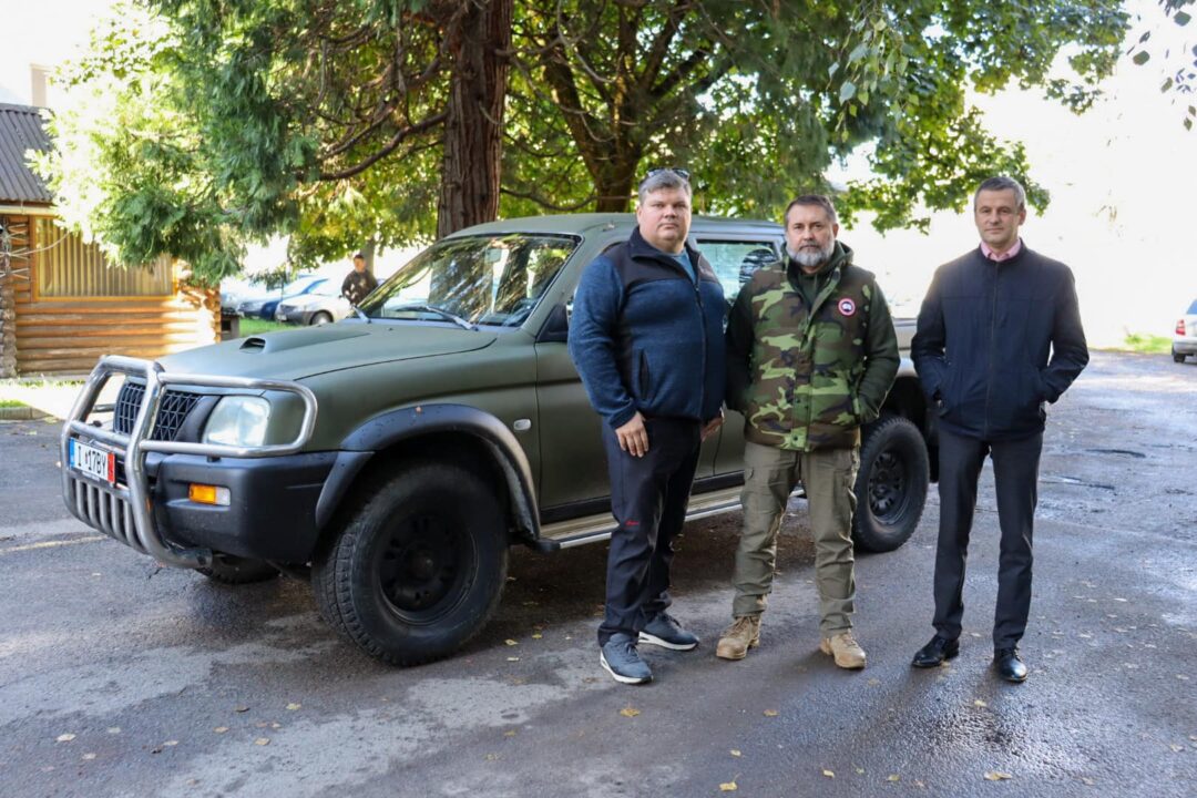 Пікап для воїнів від свалявського бізнесу