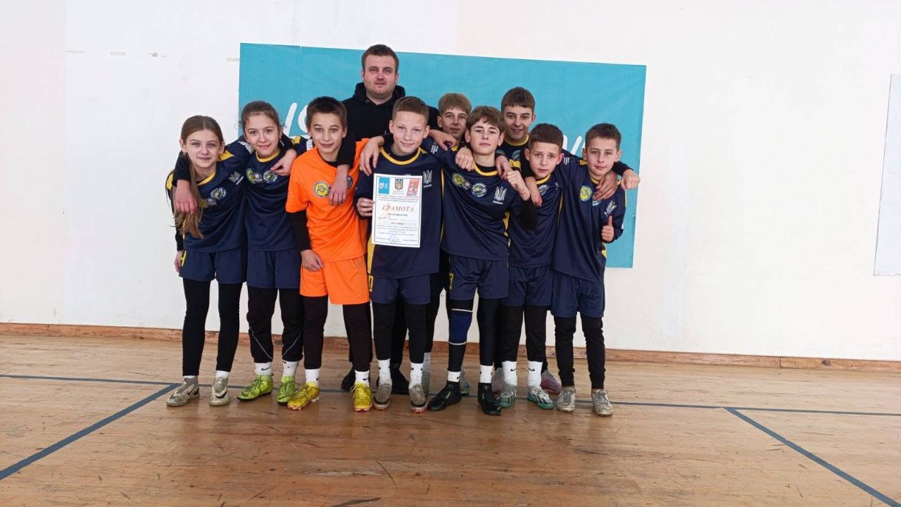 Футболісти
