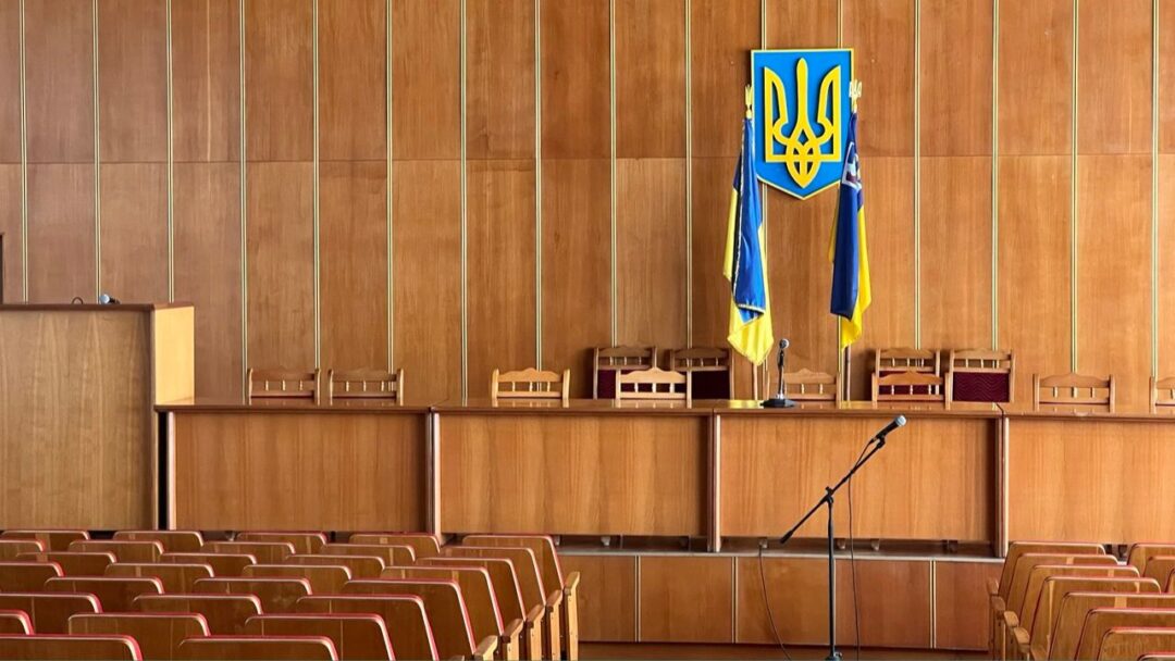 Сесійна зала міськради у Сваляві