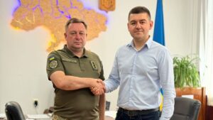 Крут і Токар